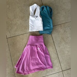 Gymshark Pink short & White and blue sports bra for Women